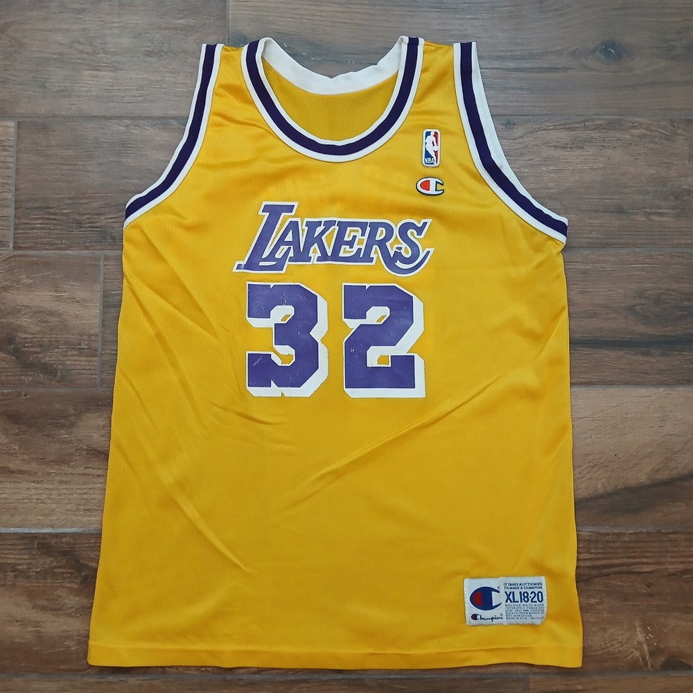 Vintage Los Angeles Lakers Jersey Kids XL 18-20 Yellow Champion Magic Johnson
